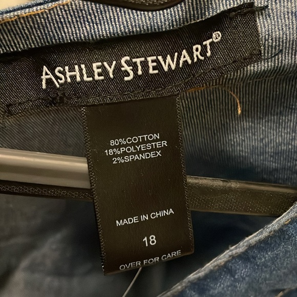 Ashely Stewart NWOT Denim Belted Dress Woman’s 18 - Picture 4 of 4